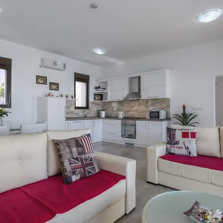 Luxury Queen With Private Pool Near Dubrovnik Ivanica