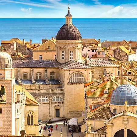 Luxury Queen With Private Pool Near Dubrovnik *